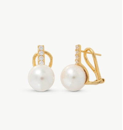 Gold Pearl and 4 Zirconia Stud Earrings