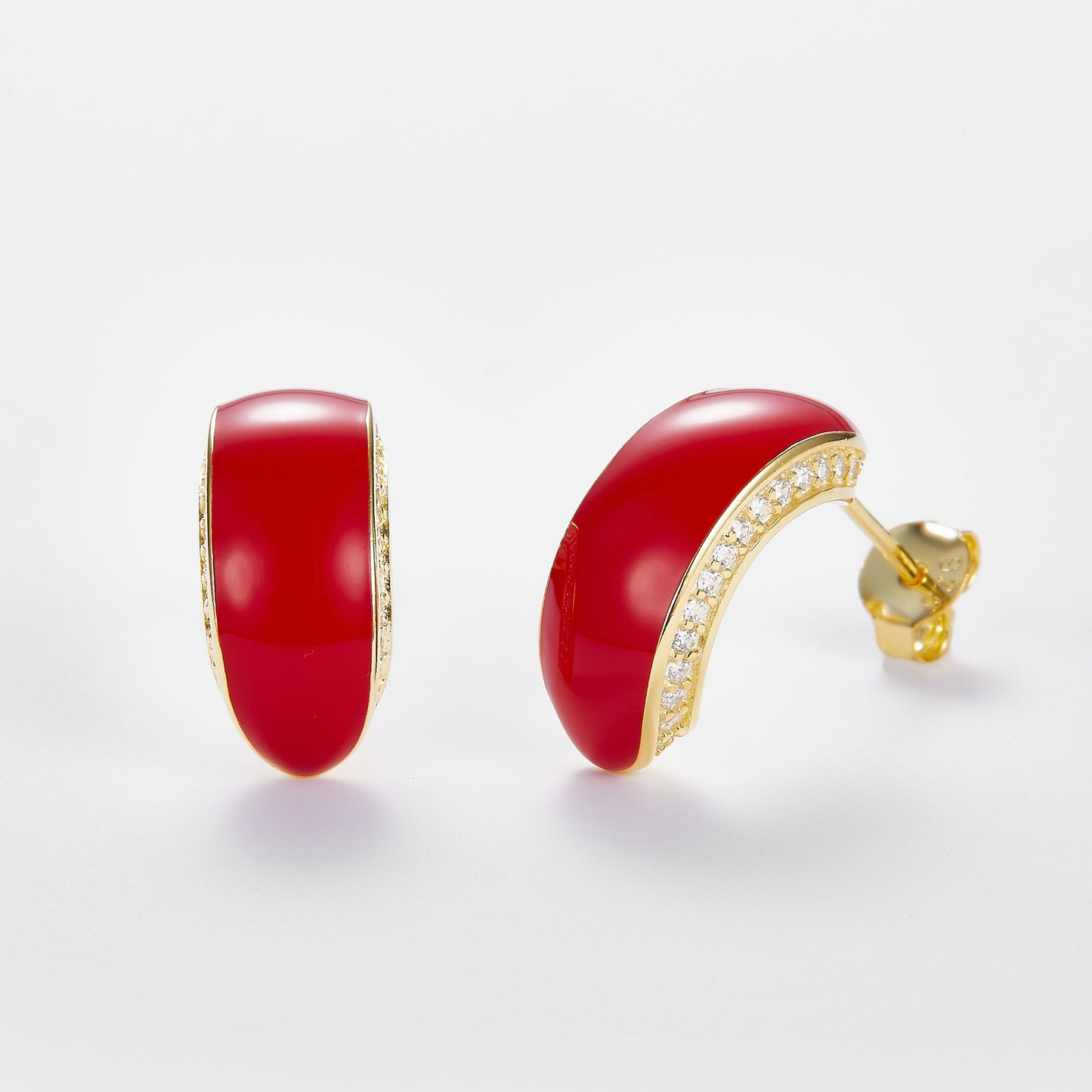 SMALTO Silver Stud Earring – Yellow Gold with Red Enamel
