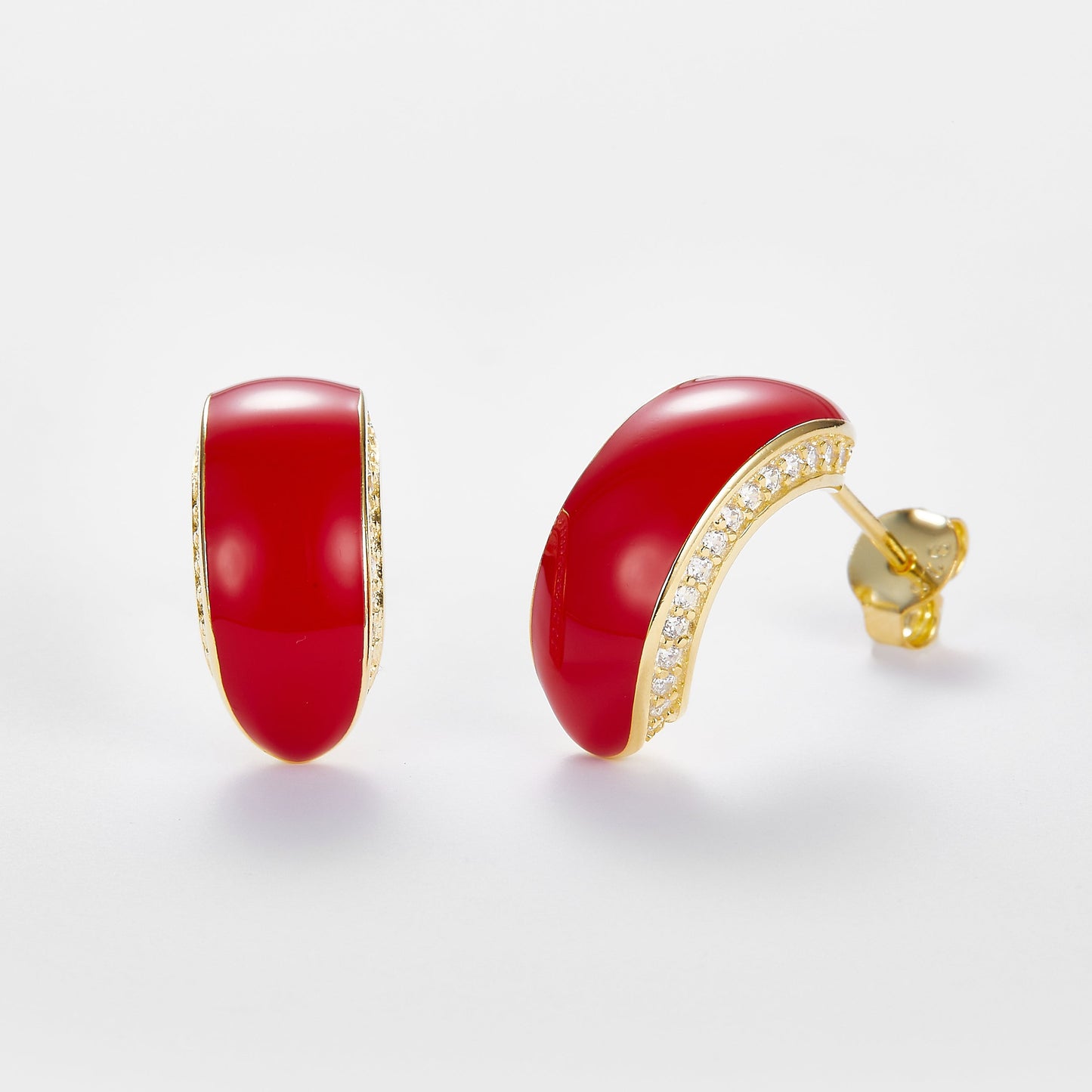 SMALTO Silver Stud Earring – Yellow Gold with Red Enamel