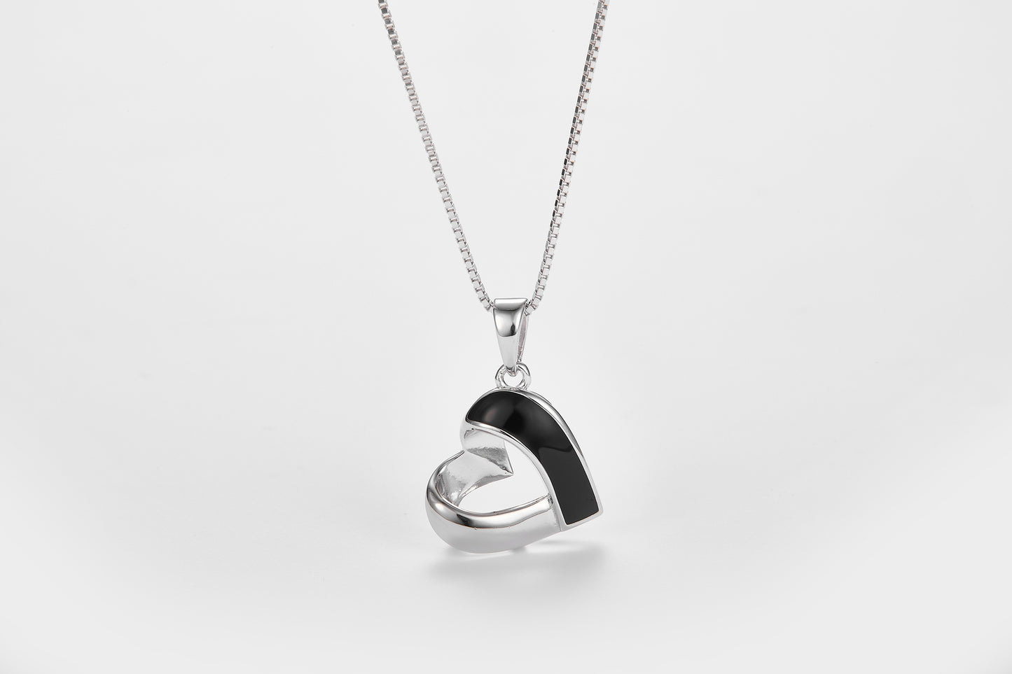 SMALTO Silver Sideway Heart Necklace – White Rhodium with Black Enamel
