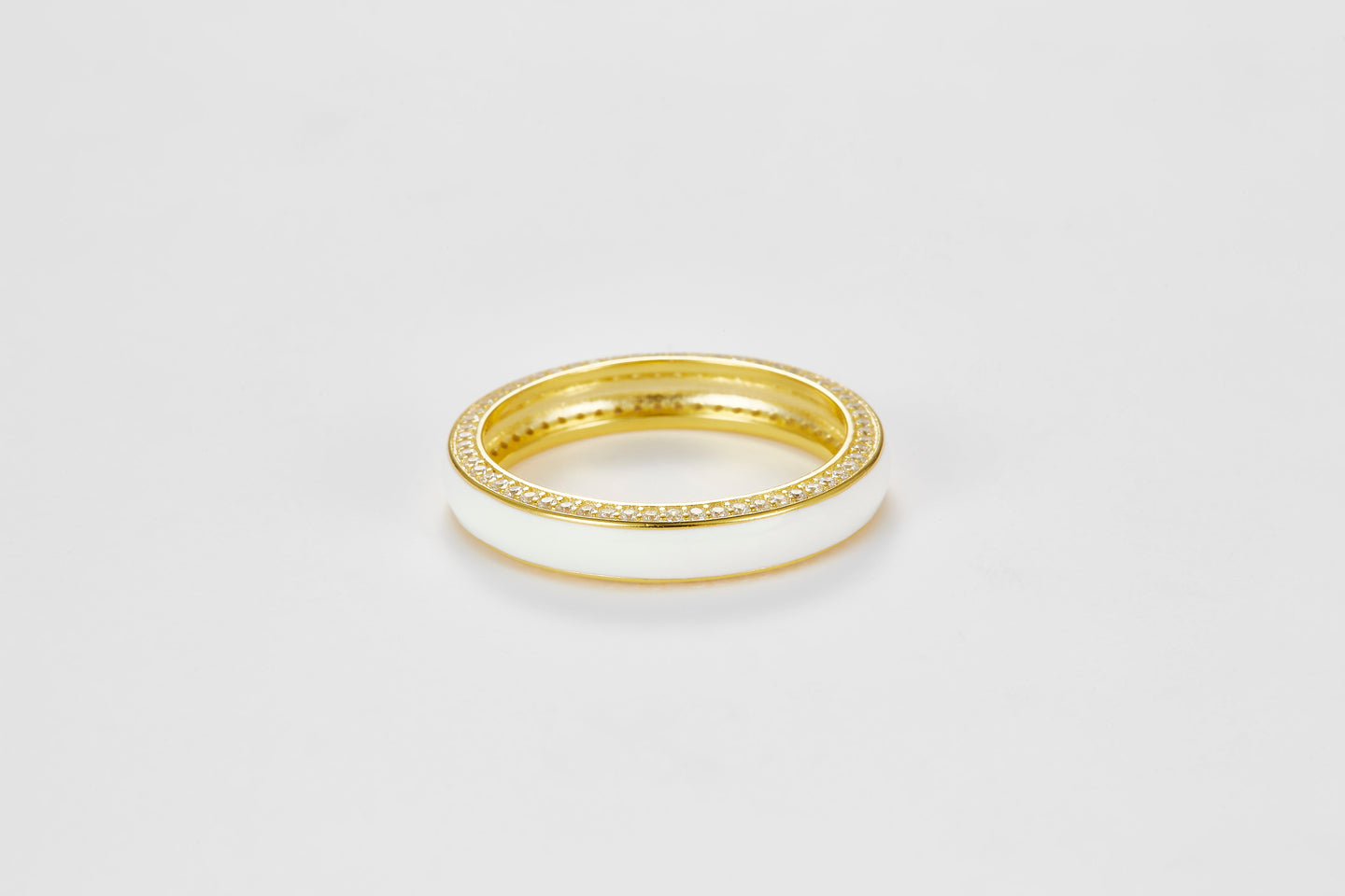 SMALTO Silver Enamel Ring – Yellow Gold with White Enamel & Zirconia Accents