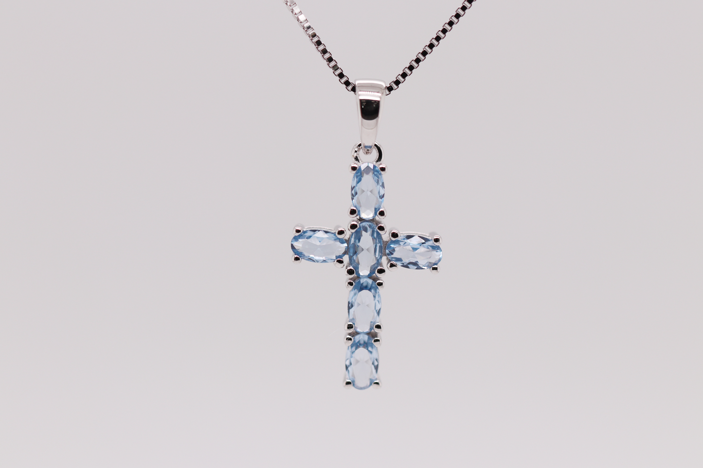 Ovale Aqua Cross Necklace Ref: RCROAR-WR