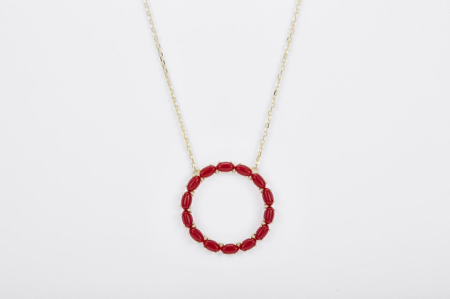 Pietra Collection Round Pendant Necklace - Coral