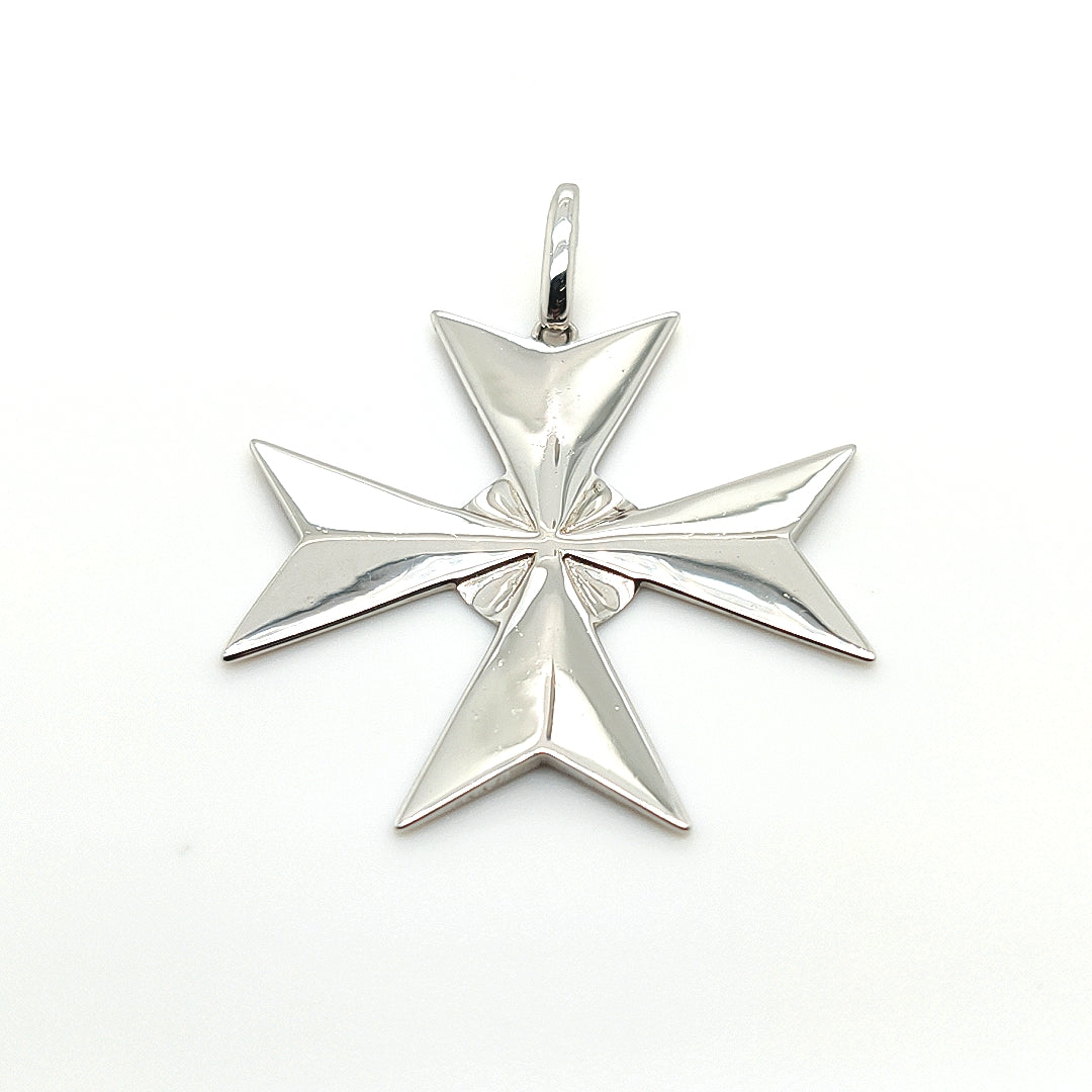 33mm Maltese Cross Pendant in Sterling Silver 925 - U5