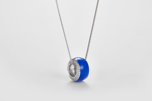 SMALTO Silver Round Necklace – White Rhodium with Blue Enamel