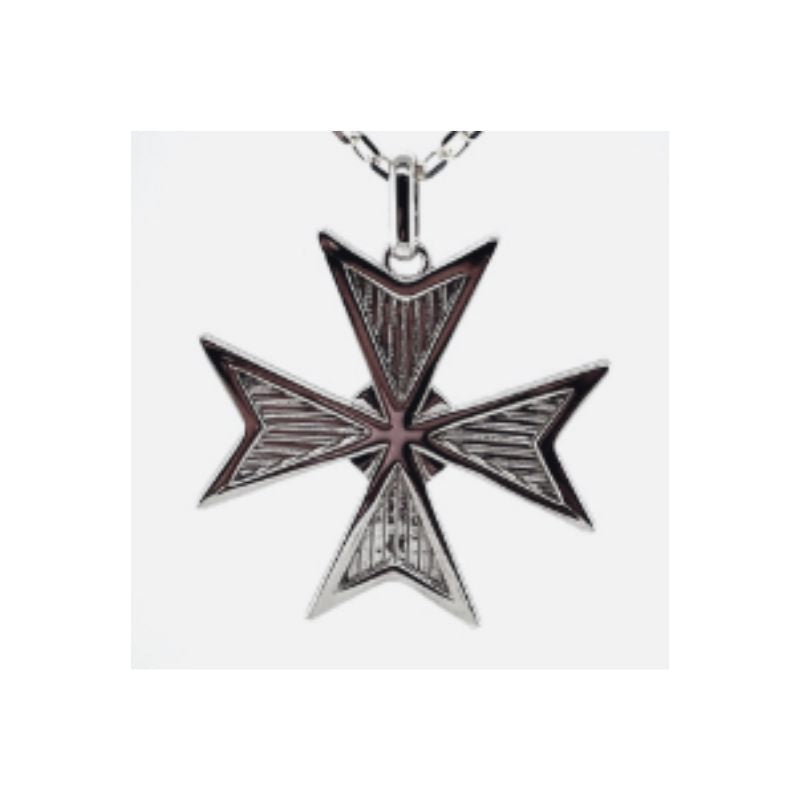 MALTESE CROSS PENDANT U9-WR