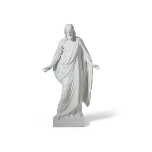 Christ Sculpture. Little REF: 1018217