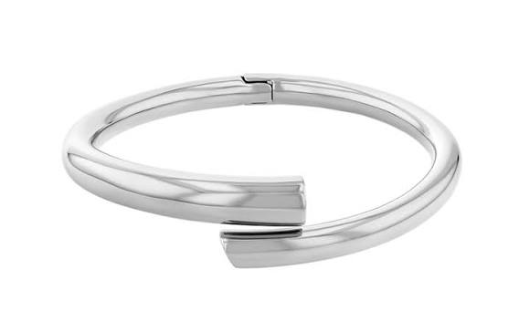Calvin Klein Sculpted Bypass / Silver-Tone Stainless Steel Hinged Bangle Bracelet 35000762
