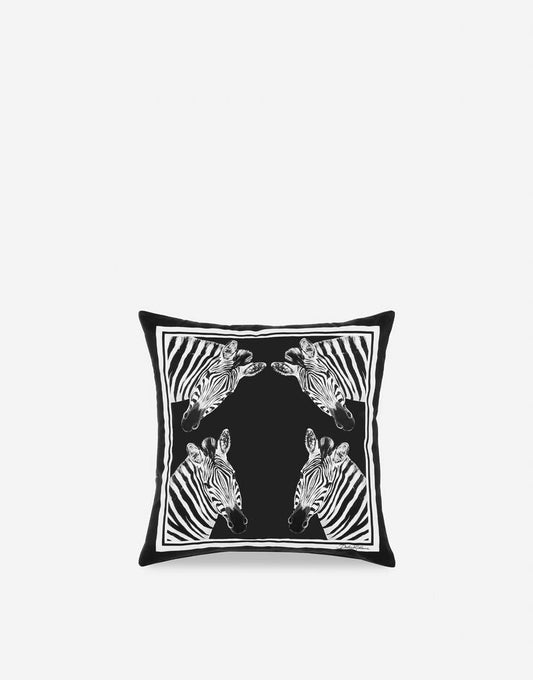 DGH Duchesse Cotton Cushion small Ref :TCE001TCAA8UZ007